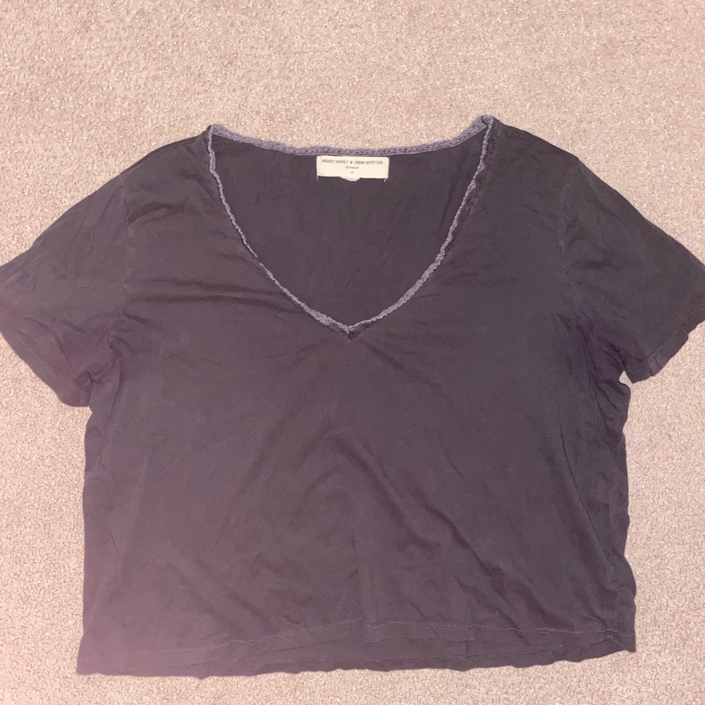 UO cropped tee